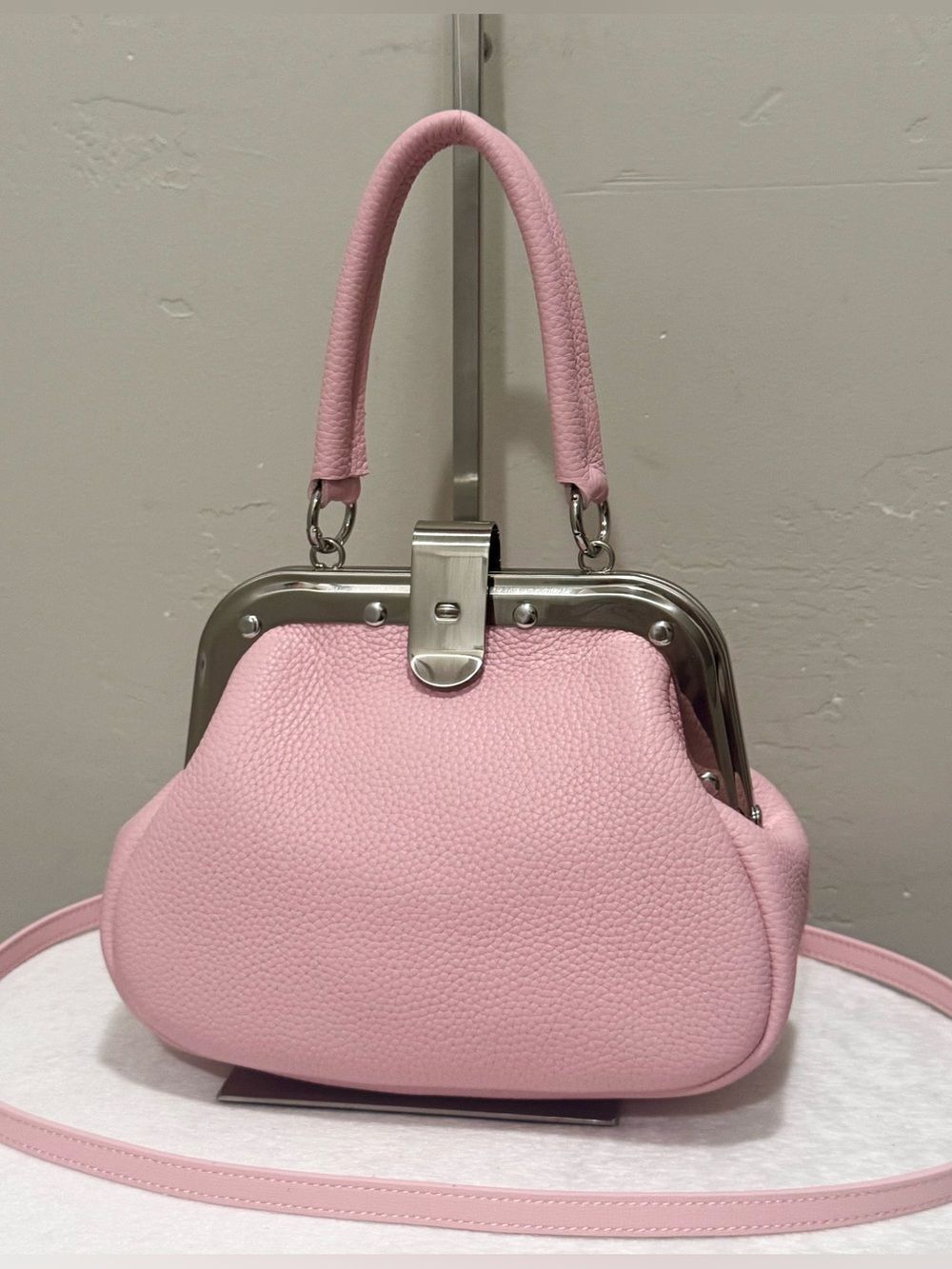Pink Togo Cowhide Calfskin Handmade Unique Rivet Frame Handbag, Crossbody